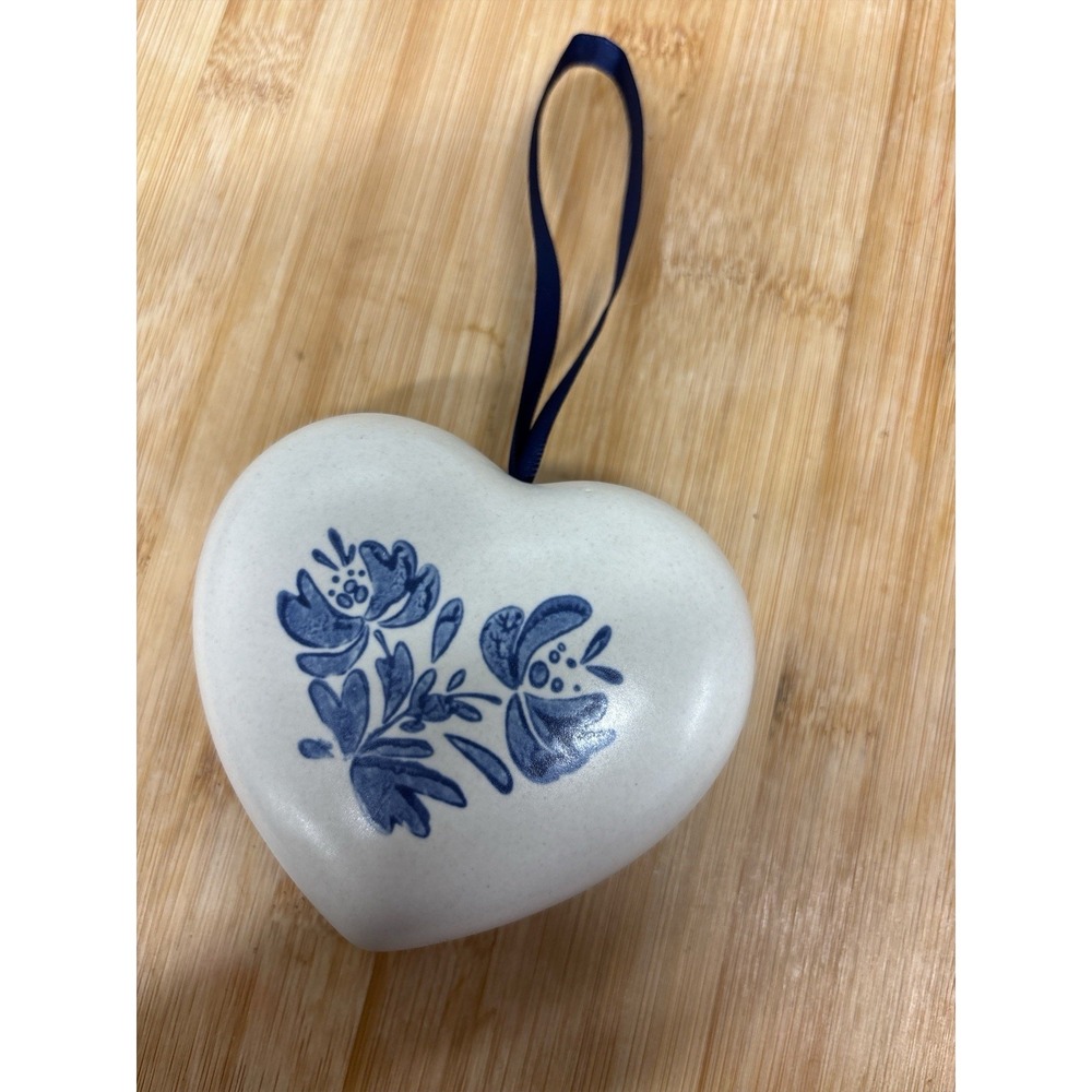 Vintage PFALTZGRAFF Heart Shaped Yorktowne Hanging Potpourri Pomander Diffuser